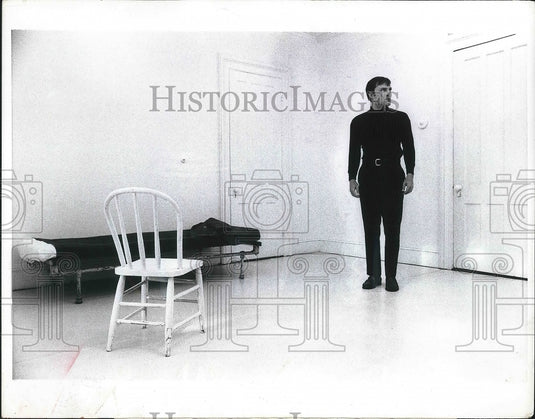 1970 Press Photo Sparsely Furnished Room With Chair and Cot - nea38656 - Historic Images