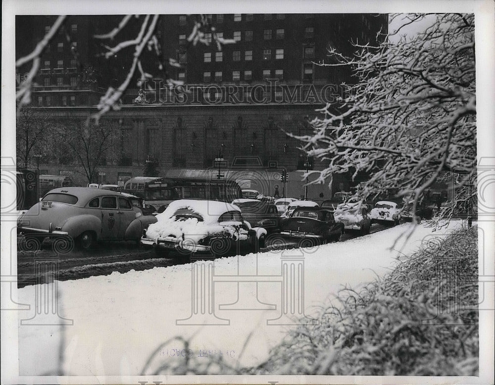 1950 Snow Storm Slows Chicago Traffic  - Historic Images
