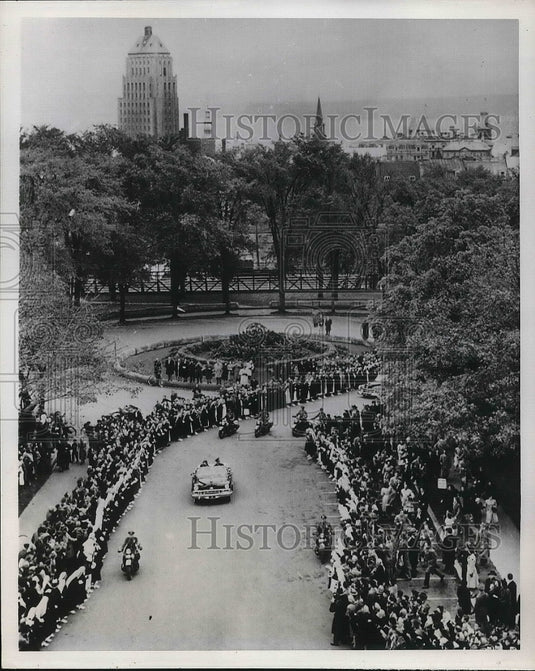1951 Royal Highness Princess Elizabeth & Duke of Edinburgh Canada - Historic Images