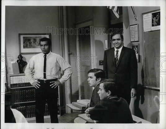 1969 Press Photo African-America Actor Lloyd Hayes stars in "Richie Story". - Historic Images