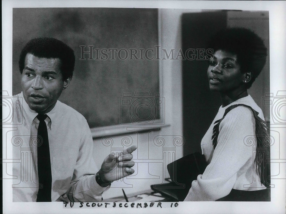 1968 Press Photo African-American Actor Lloyd Hayes and Ta Tanisha. - Historic Images