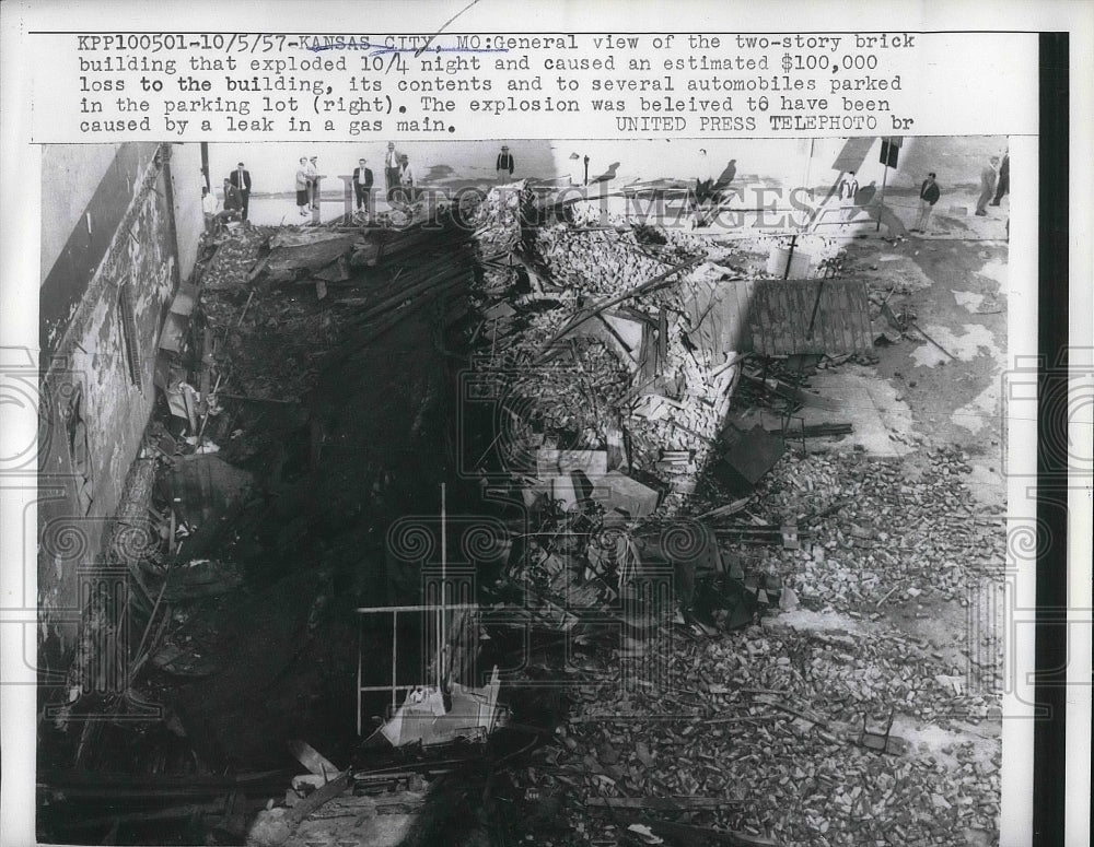 1957 Press Photo View of brick building that exploded in Kansas City, Mo.-Historic Images