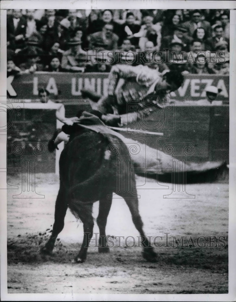 1952 Press Photo Antonio Velazquez, Mexican Matador - Historic Images