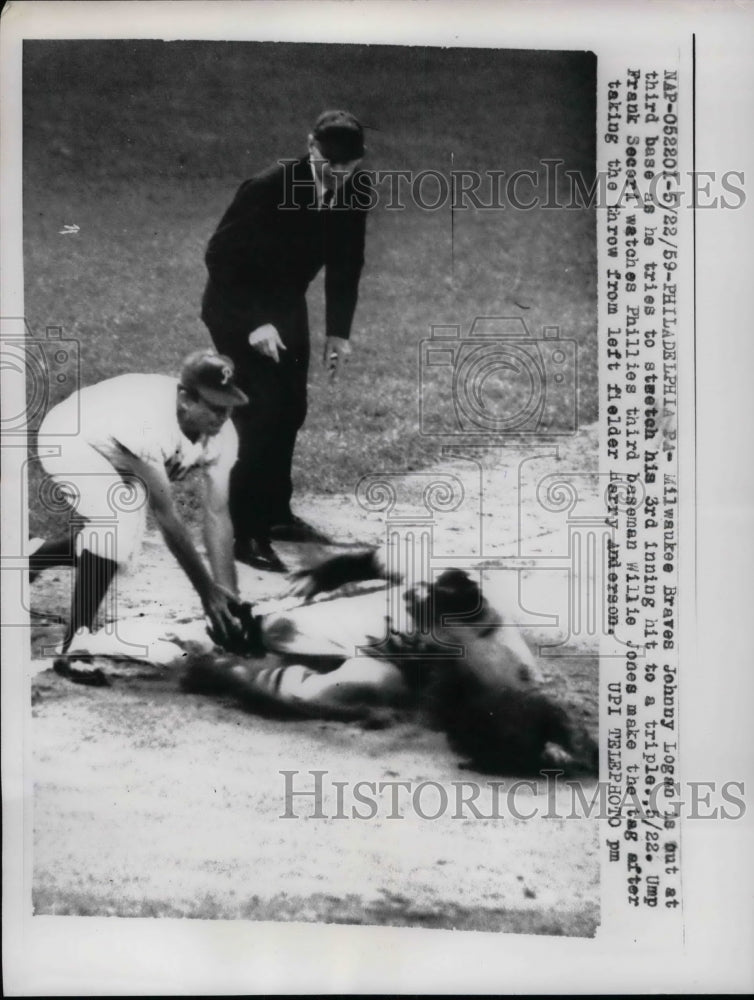1959 Press Photo Milwaukee Braves Johnny Logan Frank Secori Phillies Willie - Historic Images