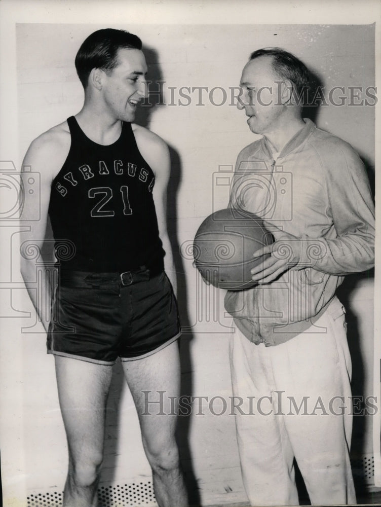 1940 Press Photo Captain Paul Kartluke And Coach Lew Andreas Of Syracuse - Historic Images