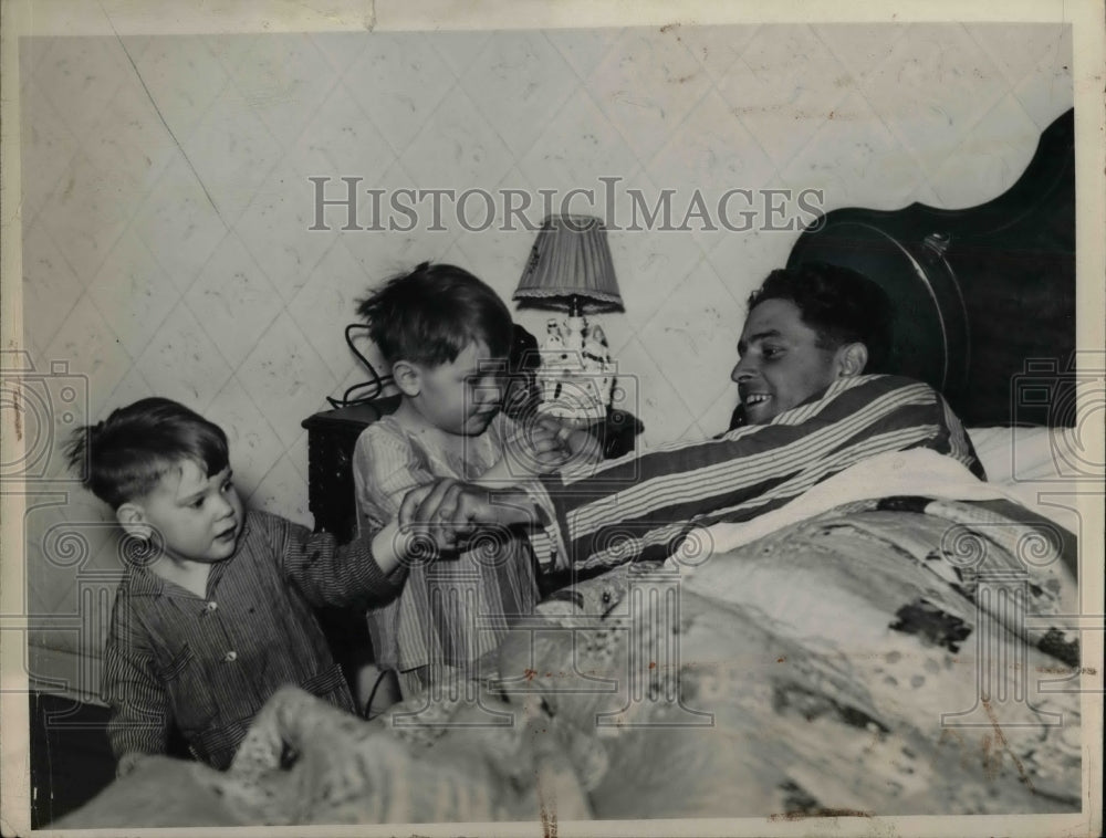 1936 Averill And His Two Sons Lester And Eral  - Historic Images