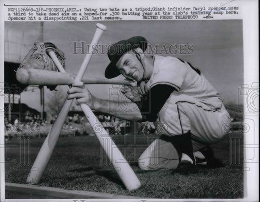 1958 Daryl Spencer at Training Camp, Phoenix, Arizona  - Historic Images