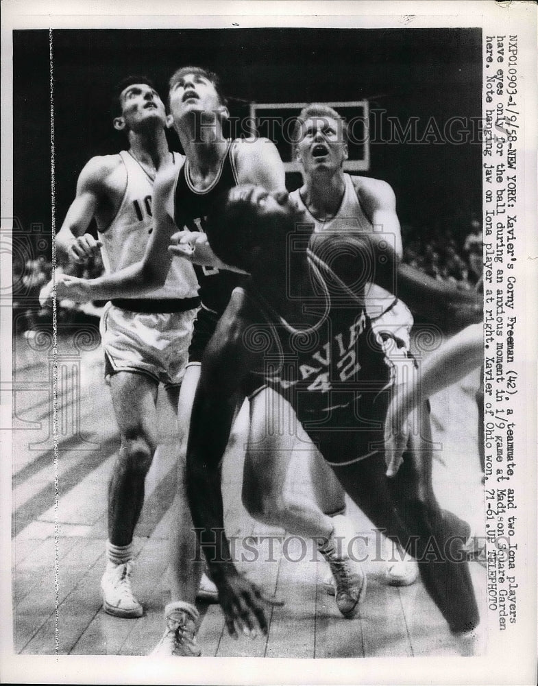 1958 Action Shot of Xavier vs. Iona Basketball Game with Freeman - Historic Images