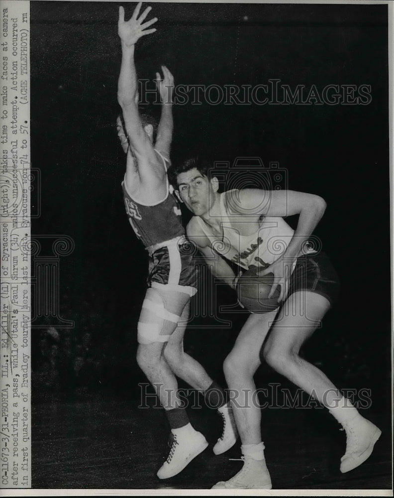 1951 Press Photo Action Shot of Syracuse vs. Utah Game in Peoria, Illinois - Historic Images