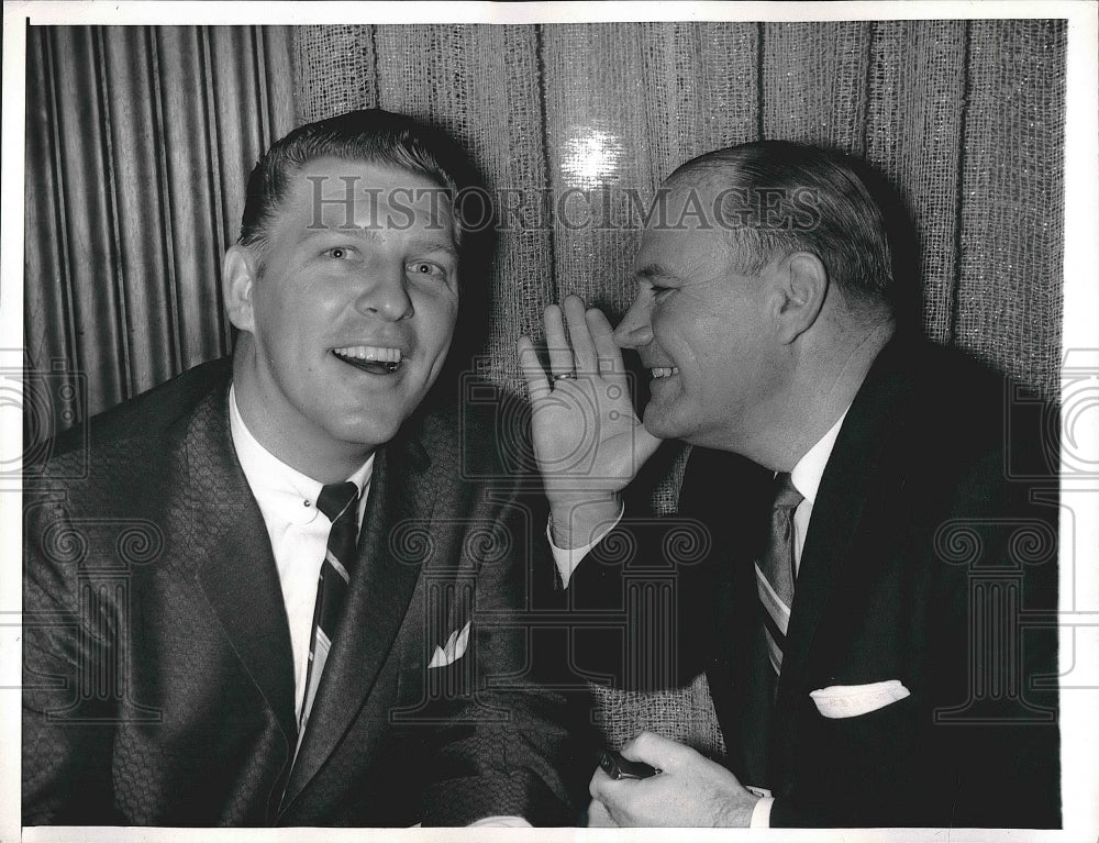 1960 Press Photo Walt Moryn Outfielder Chicago Cubs John Holland General Manager - Historic Images