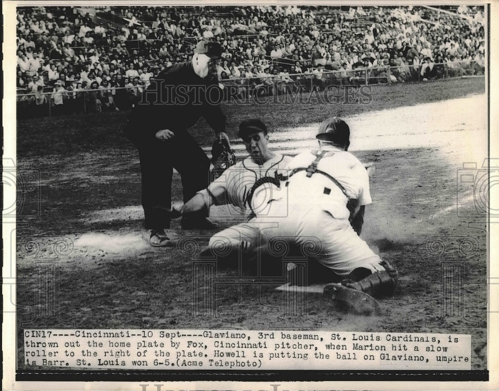 1949 Press Photo St. Louis Cardinals Glaviano Thrown Out at Home by Pitcher Fox-Historic Images