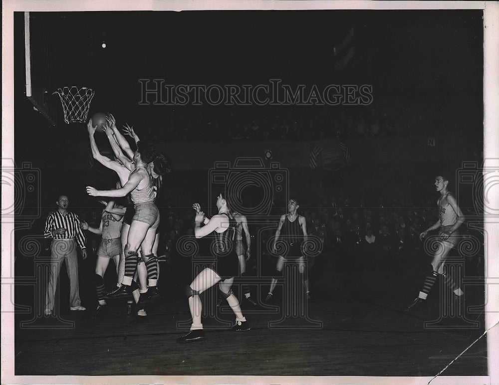 1935 Press Photo Catholic Interscholastic Basketball Tournament at Loyola - Historic Images