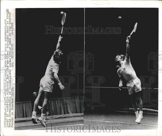 1971 Press Photo Tennis Players Rod Laver & Bob Lutz During Match - nea42275 - Historic Images