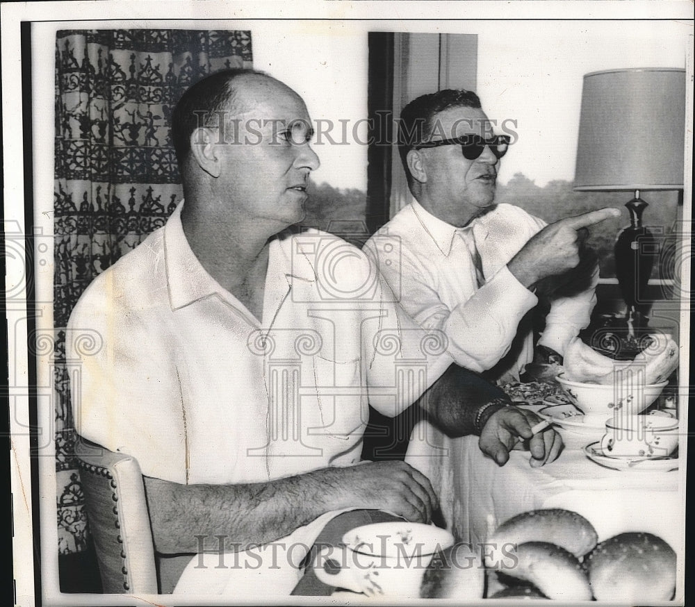 1960 Press Photo Cleveland Indians General Manager Frank Lane in News Conference-Historic Images