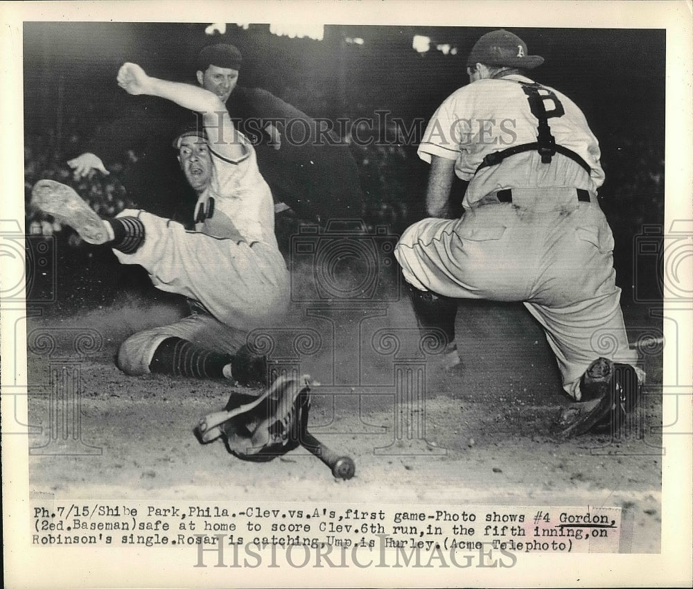 1948 Press Photo Indians&#39; Joe Gordon Scoring Run on A&#39;s Catcher Rosar - Historic Images