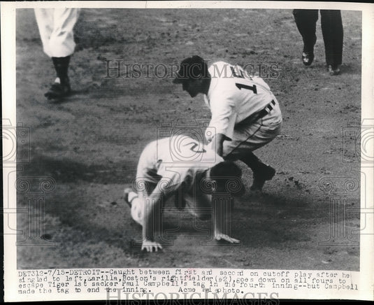 1949 Press Photo Detroit Tigers Sacker Paul Campbell During Game - Historic Images