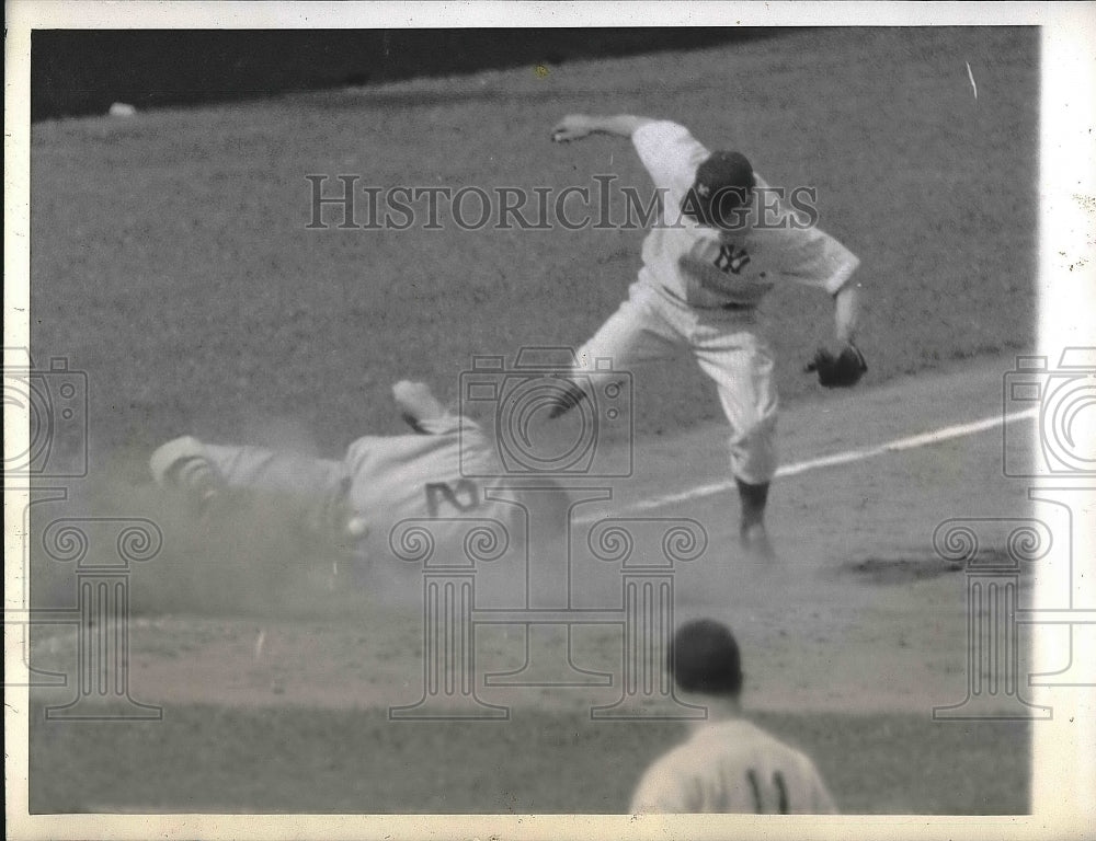 1945 Press Photo Boston 1st Baseman George Metkovich Slides Safely Into 3rd Base - Historic Images