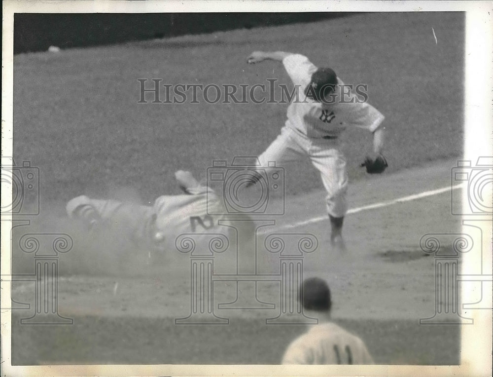1945 Boston&#39;s George Metkovich Slide Safe Into 3rd Base In 6th - Historic Images