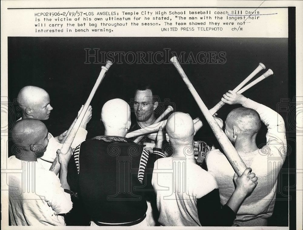 1957 Press Photo Temple City High School baseball coach Bill Davis - Historic Images
