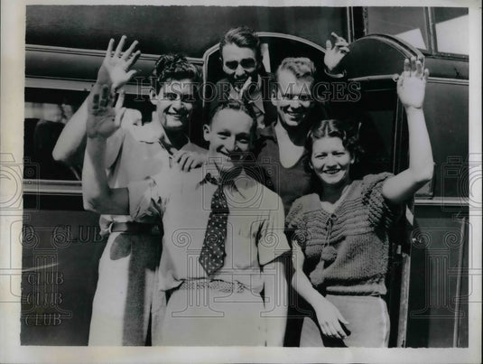 1935 Joe Seymour June Burr Ralph Flannagam PEte Des Jardines - Historic Images
