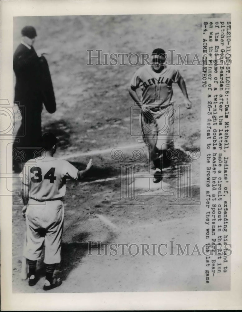 1948 Indians Dale Mitchell Extends Hand To Pitcher Gene Bearden - Historic Images