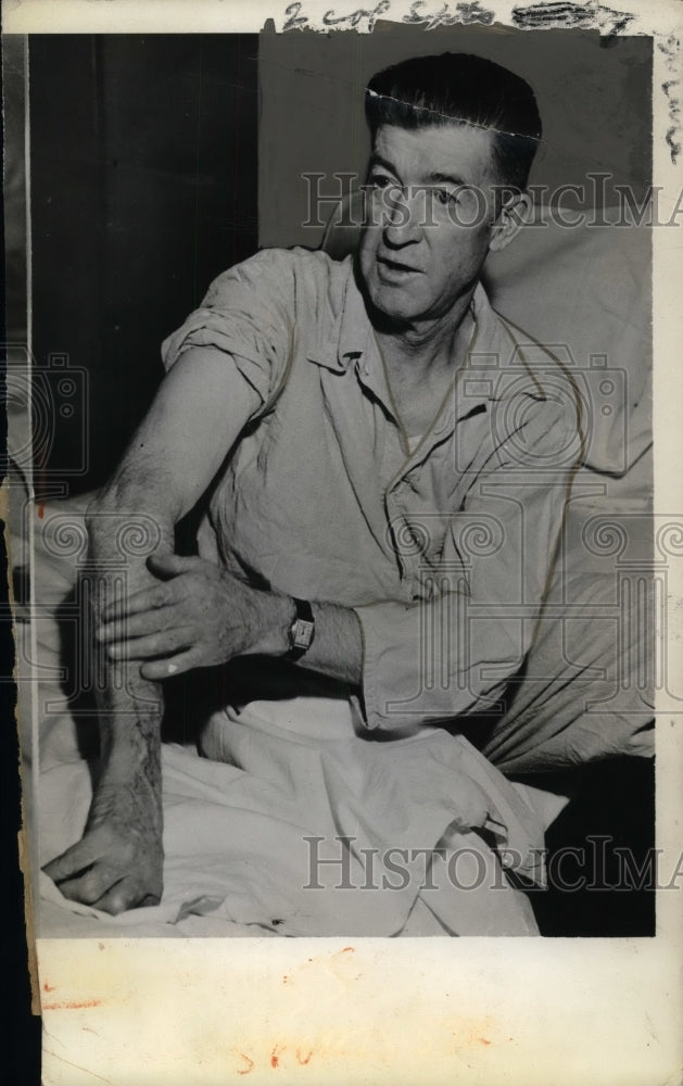 1941 Press Photo Cleveland Elaxander Training - Historic Images