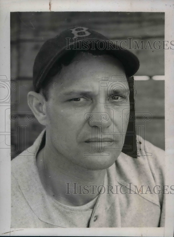 1939 Joe Heving of the Boston Red Sox - Historic Images
