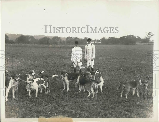 1933 Charles Plumb Huntsman and TW Durant Assistant Master of Hounds - Historic Images