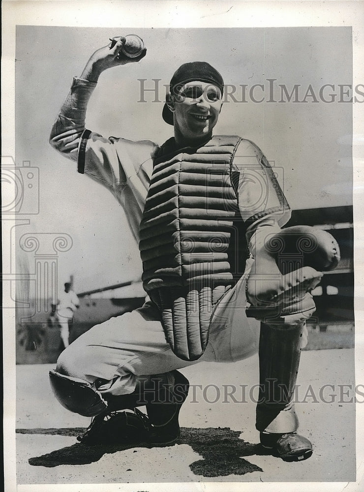 1941 Ken Sylvestri Catcher New York Yankees Acquired From White Sox - Historic Images