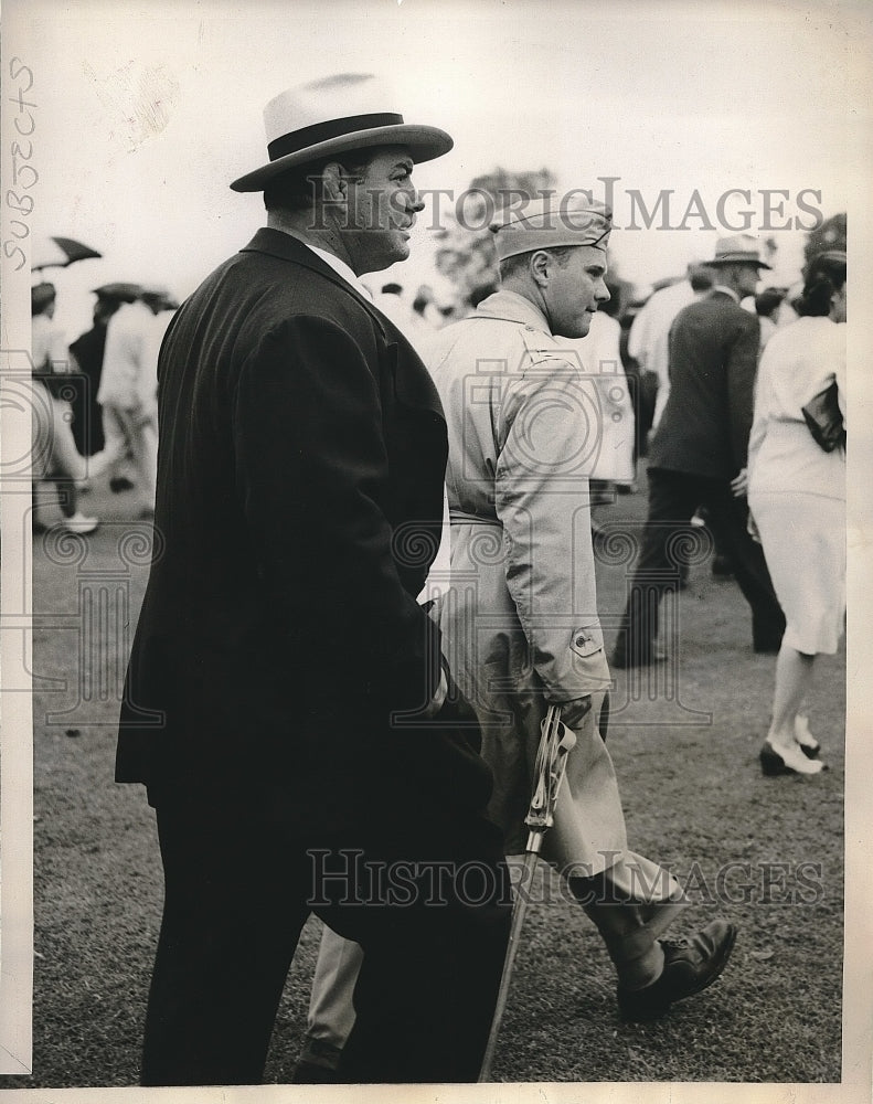 1946 Press Photo Husbands of Women Playing National Amateur Golf Championship - Historic Images