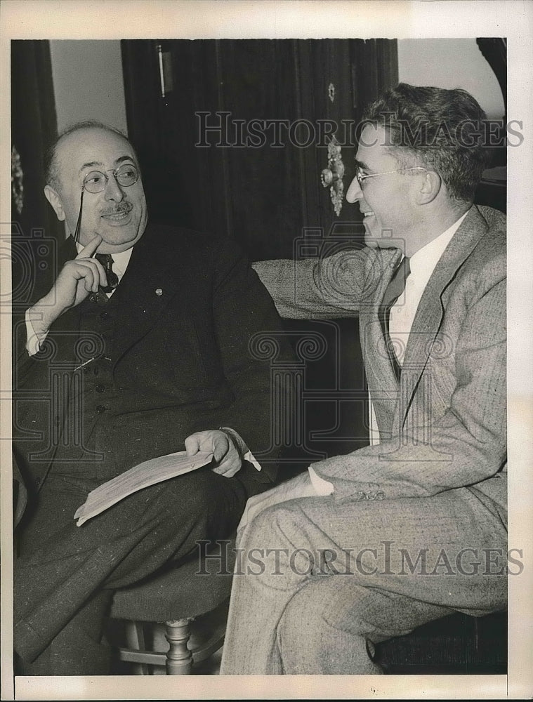 1938 Dr. Vincent La Penta &amp; Dr. Charles Arnold During Convention - Historic Images