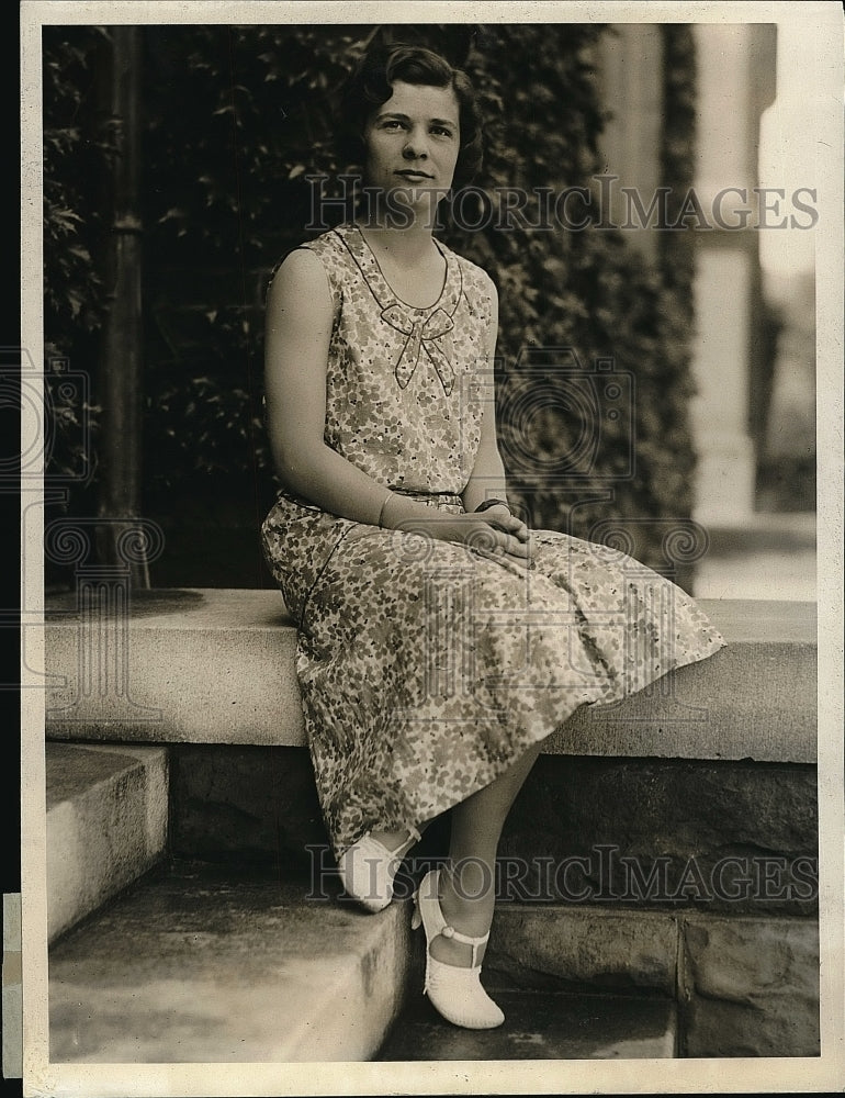 1930 Charlotte Kidd, Head Usher Of Smith College Commencement - Historic Images