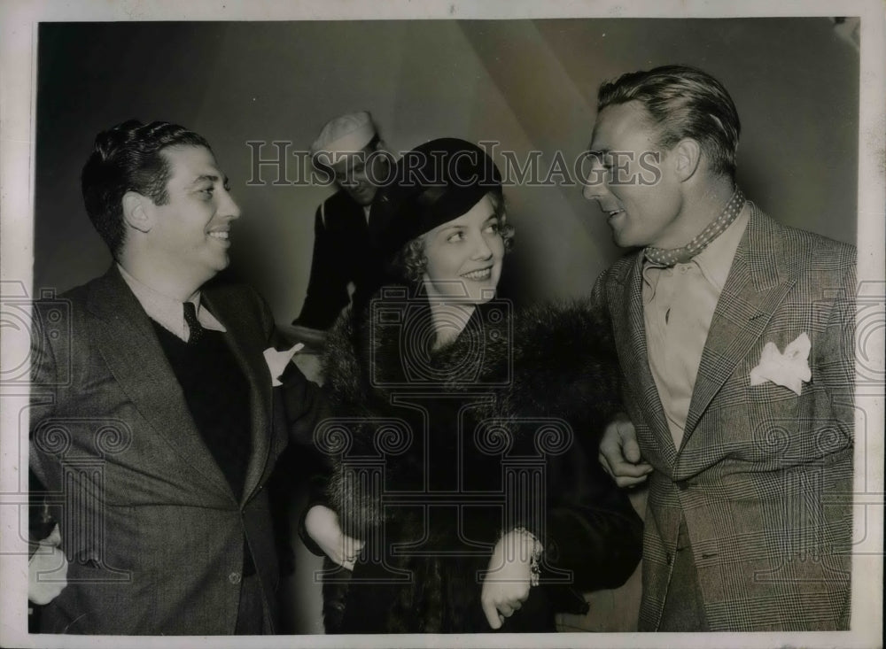 1935 Press Photo Director Mark Sandrich &amp; Randolph Scott With Hester Laning - Historic Images