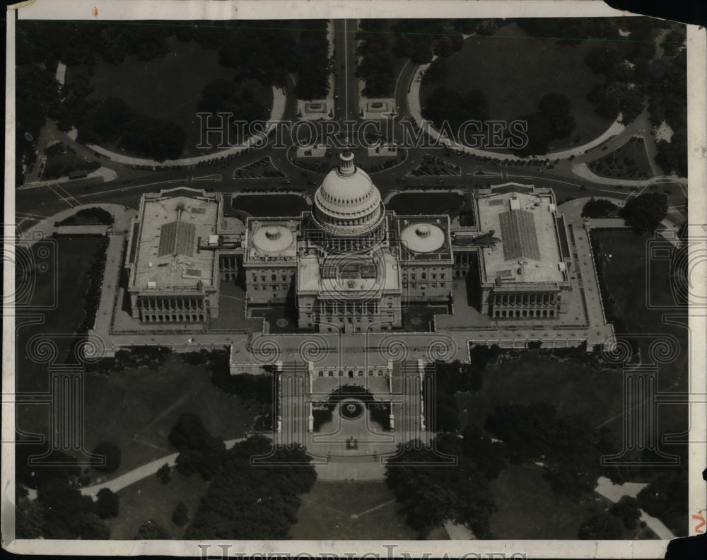 1930 Aerial view of National Capitol in D.C from dirigble - Historic Images