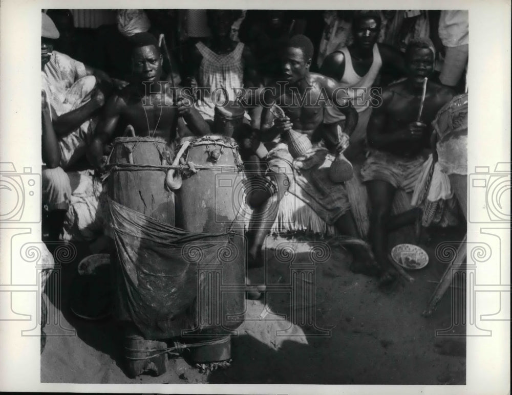 1962 Press Photo A Village band in Nigeria - nea46882-Historic Images