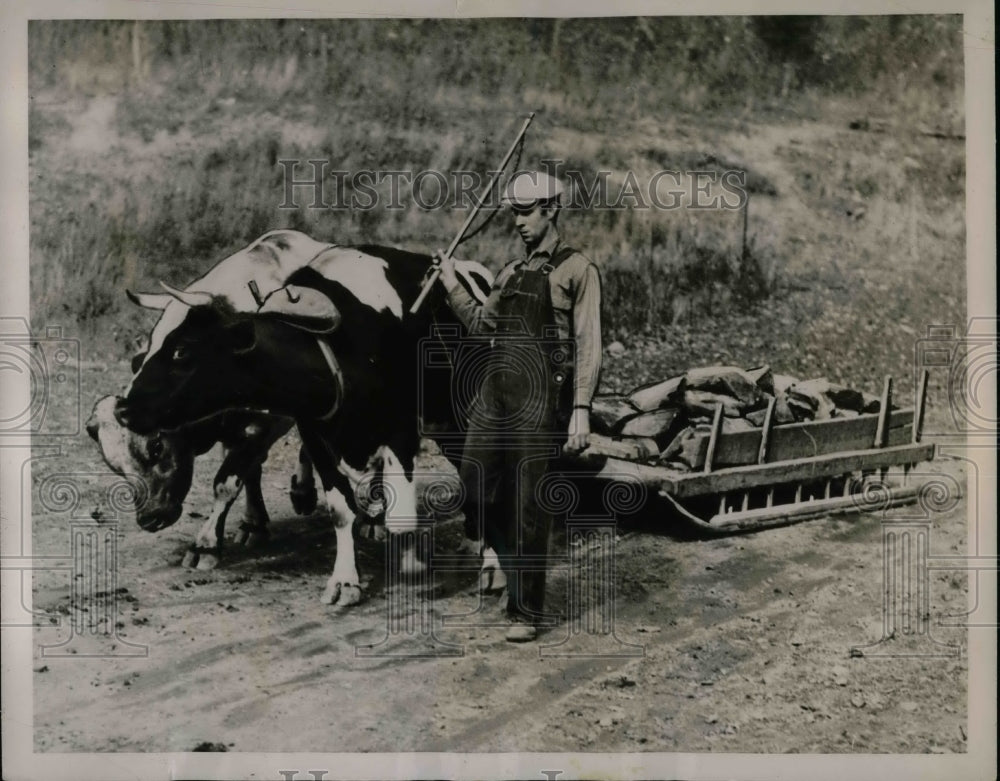 1937 Farmer of Adams County Ohio He is Circuit Riders - Historic Images