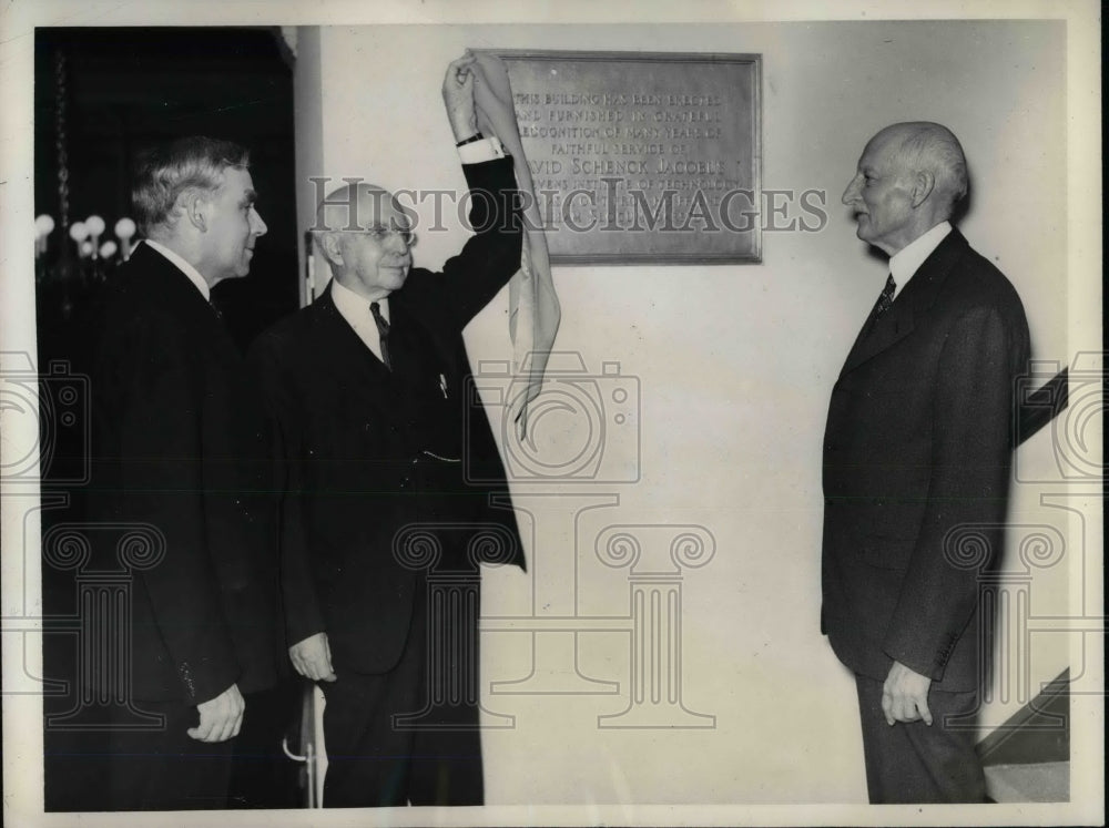 1937 Press Photo Dr. David Jacobus with William Barstow and Dr. Harvey Davis - Historic Images