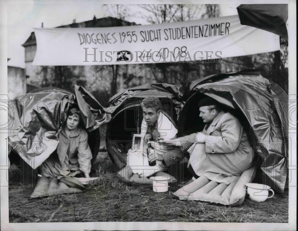 1955 Hamburg Students Living in Barrels - Historic Images