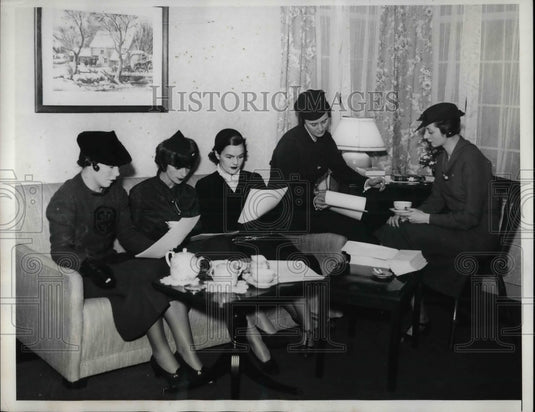 1935 Press Photo Members Of Junior Achievement Committee Paine Post Bonner - Historic Images