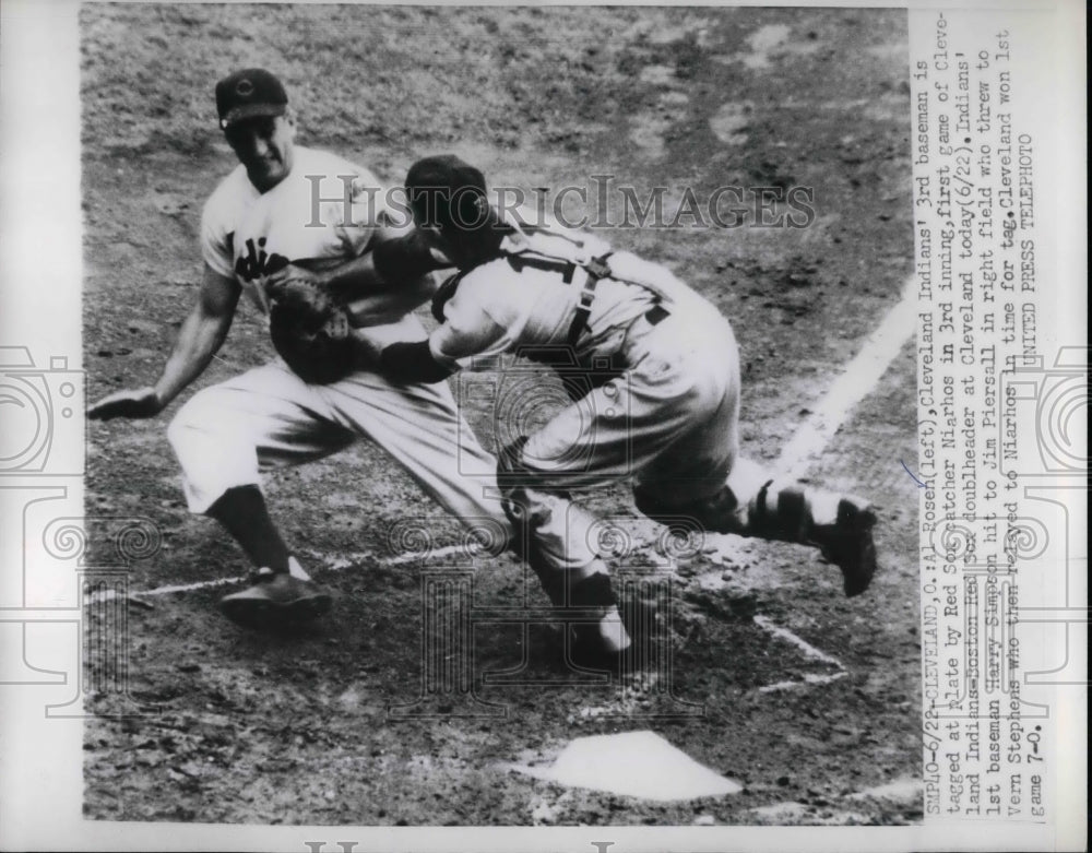 1952 Press Photo Cleveland Indians Third Baseman Al Rosen Tagged out by Niarhos - Historic Images