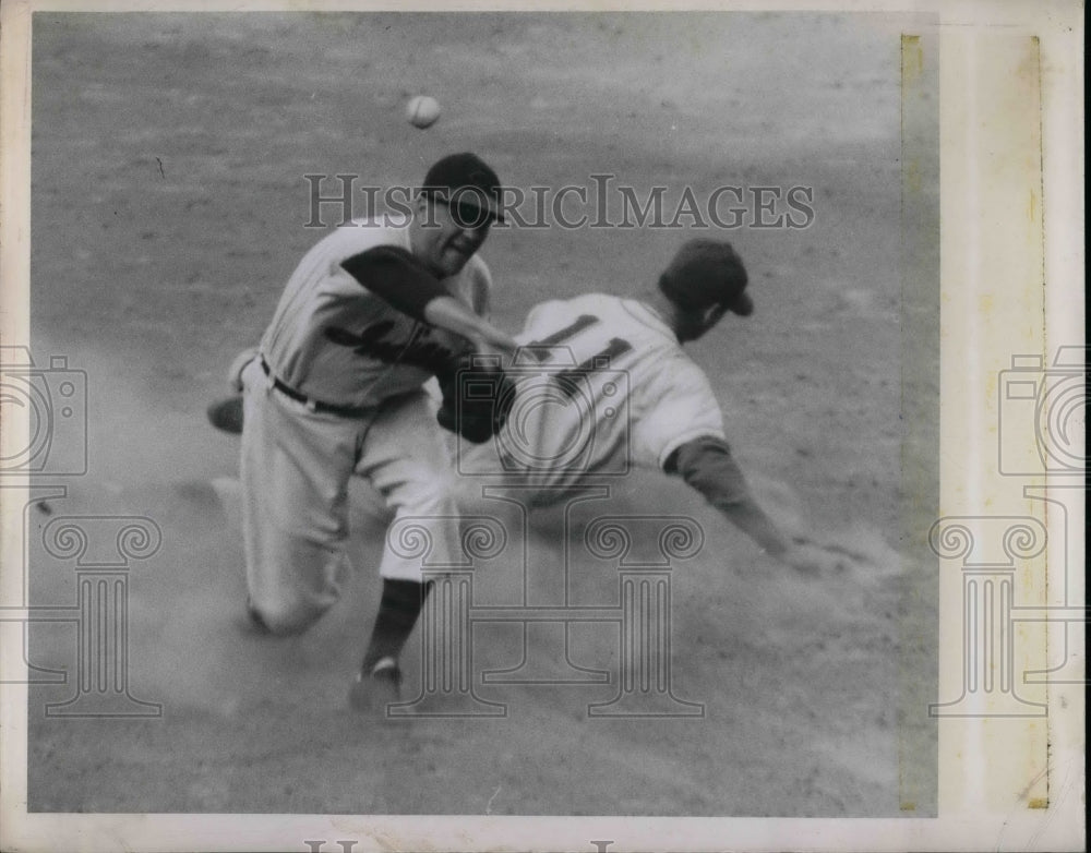 1952 Cleveland Indians - Historic Images
