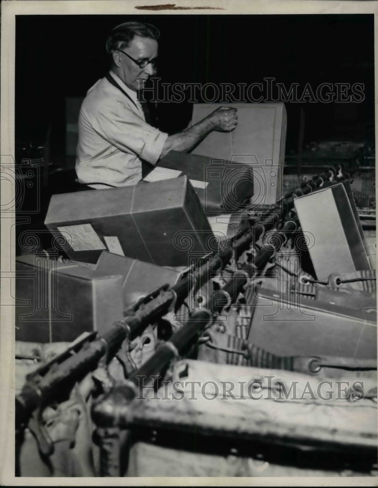 1936 James Swan at work in a Post Office - Historic Images