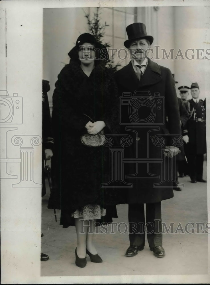 1930 Press Photo President Herbert Hoover & aide at the White House - Historic Images
