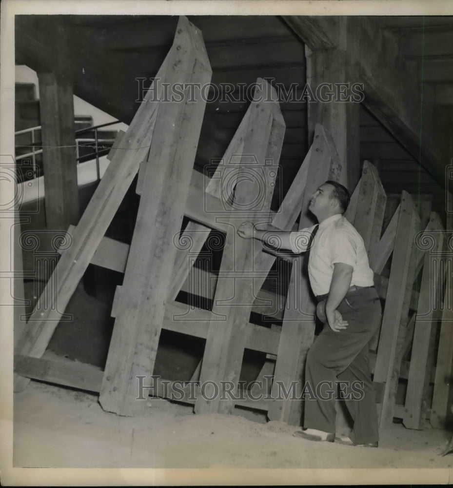 1939 Mr herman Hicks, line coach at a stadium - Historic Images