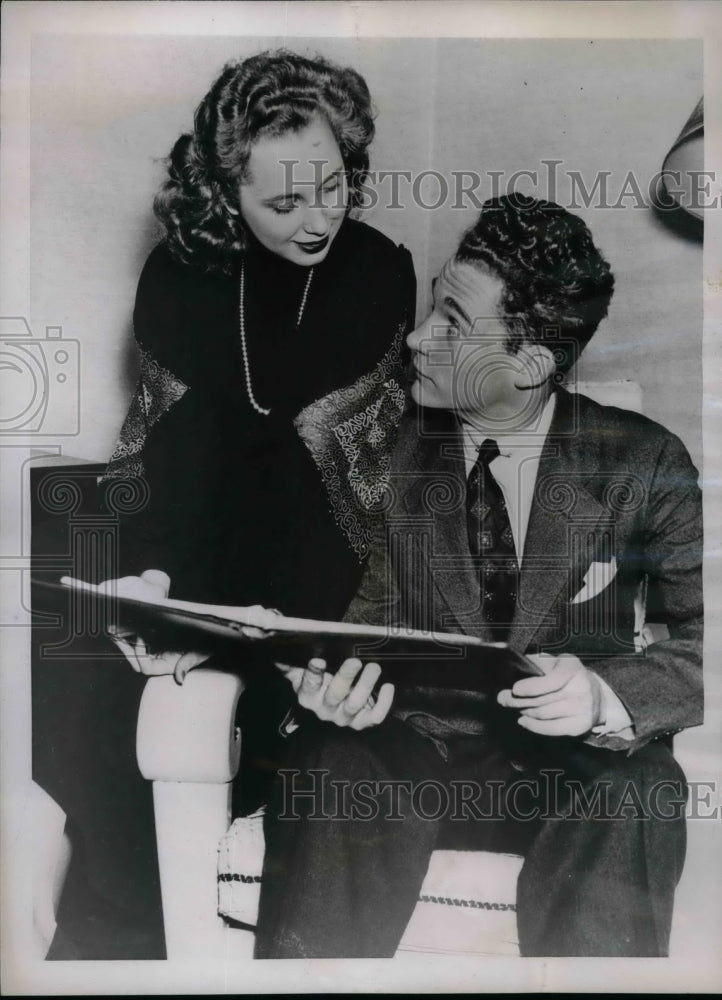 1937 Press Photo Lawrence Hacking Jr &amp; Helen Rawlings, HS students wed - Historic Images