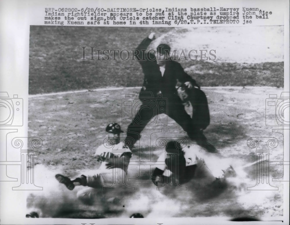1960 Press Photo Cleveland's Harvey Kuenn Safe at Home in Game vs. Baltimore - Historic Images