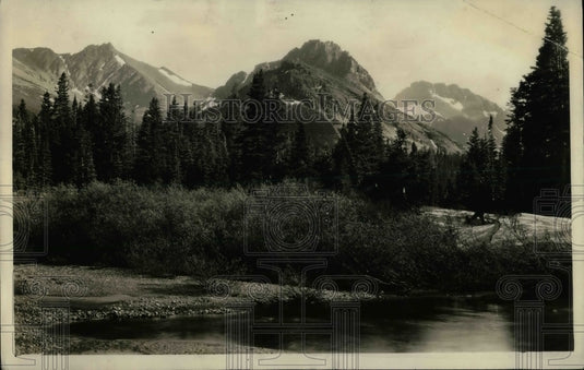 1930 Press Photo Bullhead & Grizzly & Rising Bull Mts in the Rockies - Historic Images