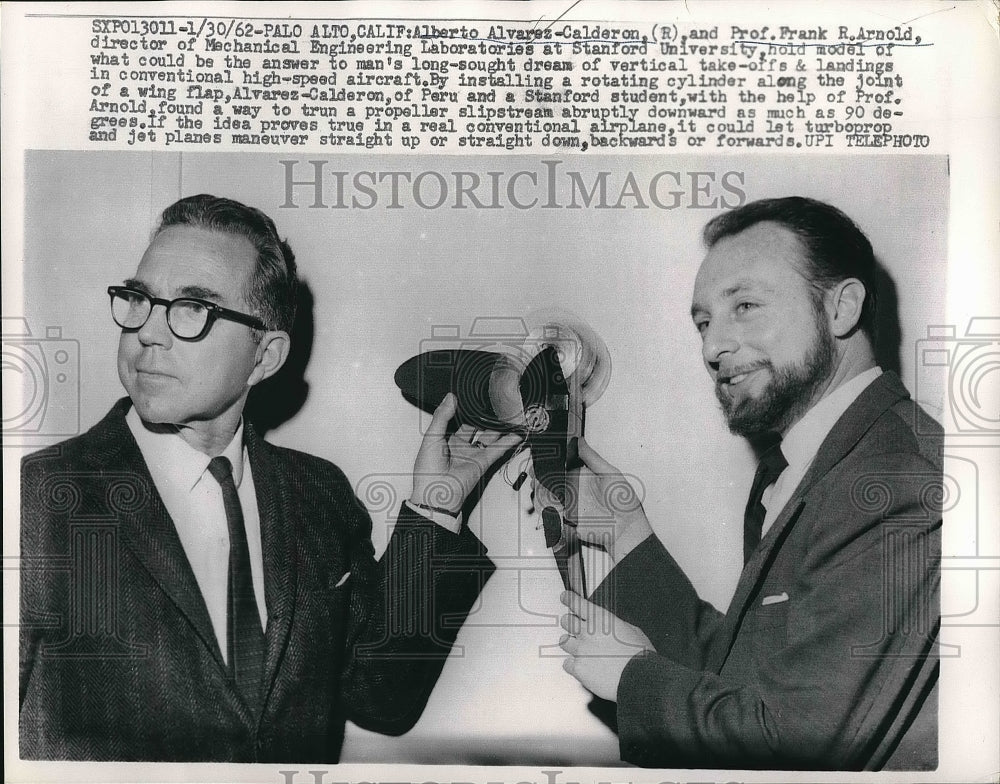 1962 Press Photo Alberto Alvares and Prof. Frank Arnold. - Historic Images