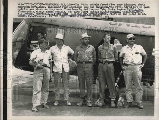 1958 Cuban Rebels Freed 4 American & 1 Canadian - Historic Images