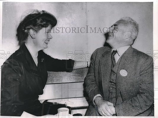 1953 Press Photo Prof. A Querido & Sec of State for Health PH Smith - Historic Images